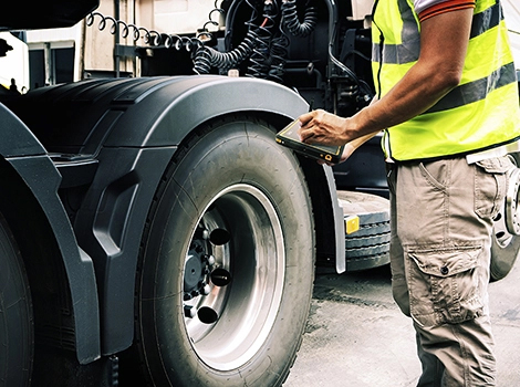 GETAC應(yīng)用于長(zhǎng)途物流車(chē)隊(duì)管理的加固計(jì)算機(jī)優(yōu)選解決方案